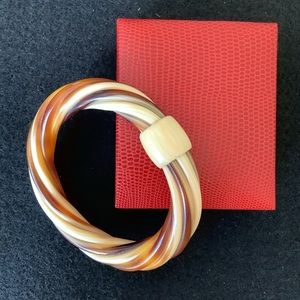 Vintage Lea stein paris knot twisted bangle.